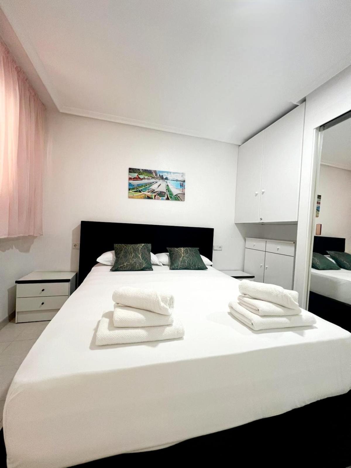 Holiday Apartment Торрев'єха Екстер'єр фото