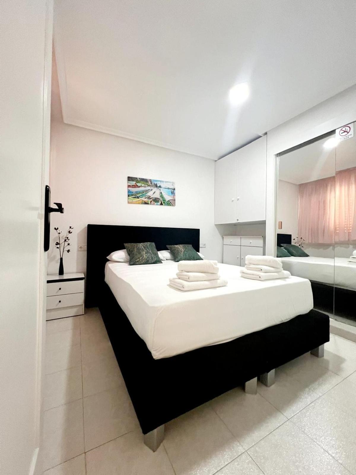 Holiday Apartment Торрев'єха Екстер'єр фото