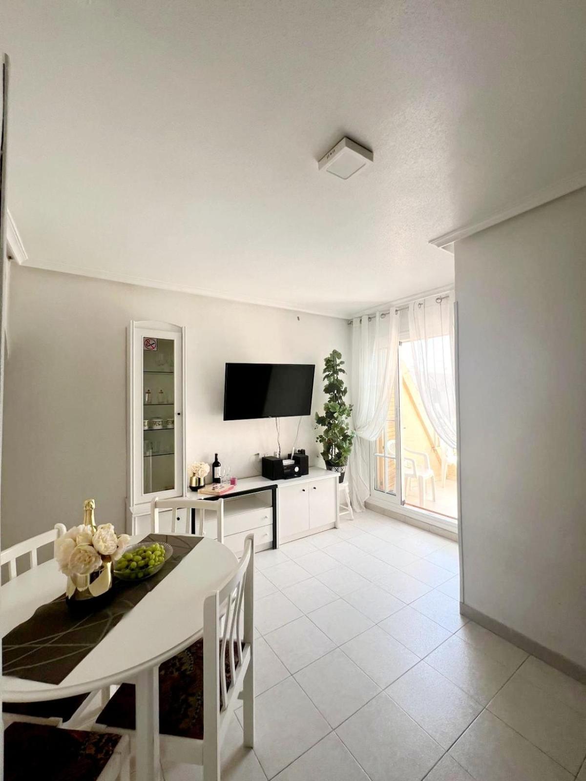 Holiday Apartment Торрев'єха Екстер'єр фото
